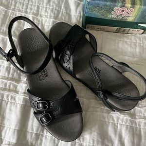 Women’s SAS Duo black sandals